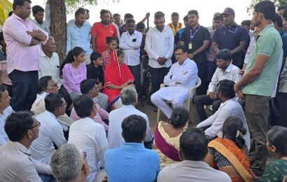 बिबट्याने ठार केलेल्या योगिता पानसरे यांच्या कुटुंबाचे आमदार थोरातांकडून सांत्वन