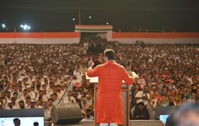 आ बाळासाहेब थोरात हे राज्याच्या राजकारणातील दीपस्तंभ – खा. डॉ. अमोल कोल्हे आ बाळासाहेब थोरात हे राज्याच्या राजकारणातील दीपस्तंभ – खा. डॉ. अमोल कोल्हे