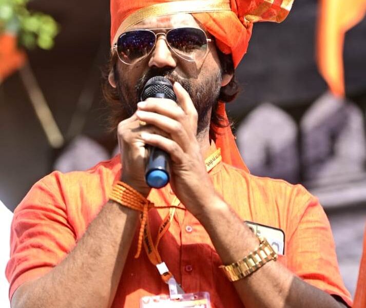 संगमनेरमध्ये मुख्यमंत्र्यांचा सभेचा फुसका बार, मुख्यमंत्र्यांच्या सभेच्या नावाखाली तरुणांना फसवले – अमर कतारी संगमनेरमध्ये मुख्यमंत्र्यांचा सभेचा फुसका बार, मुख्यमंत्र्यांच्या सभेच्या नावाखाली तरुणांना फसवले – अमर कतारी