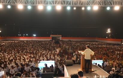 खबरीलालचा राजकीय कडेलोट करा – खा. निलेश लंके