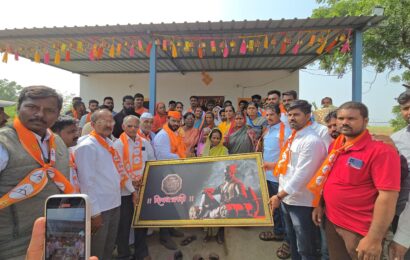 तुमच्यात भांडणे लावतील मात्र मतदान होईपर्यंत संयम बाळगा – अमोल खताळ यांचा कार्यकर्त्यांना सल्ला