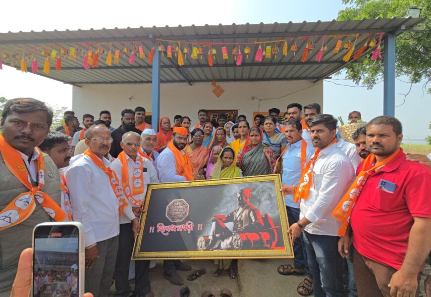 तुमच्यात भांडणे लावतील मात्र मतदान होईपर्यंत संयम बाळगा – अमोल खताळ यांचा कार्यकर्त्यांना सल्ला