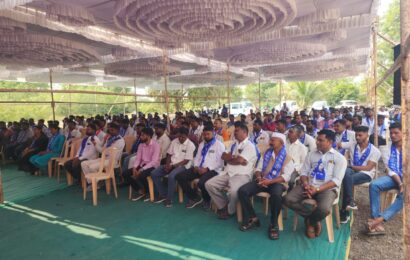 महसूलमंत्री राधाकृष्ण विखेंना प्रचंड मताधिक्य मिळणार आणि विरोधकांना त्यांची जागा दाखवणार – पप्पूभाऊ बनसोडे महसूलमंत्री राधाकृष्ण विखेंना प्रचंड मताधिक्य मिळणार आणि विरोधकांना त्यांची जागा दाखवणार – पप्पूभाऊ बनसोडे