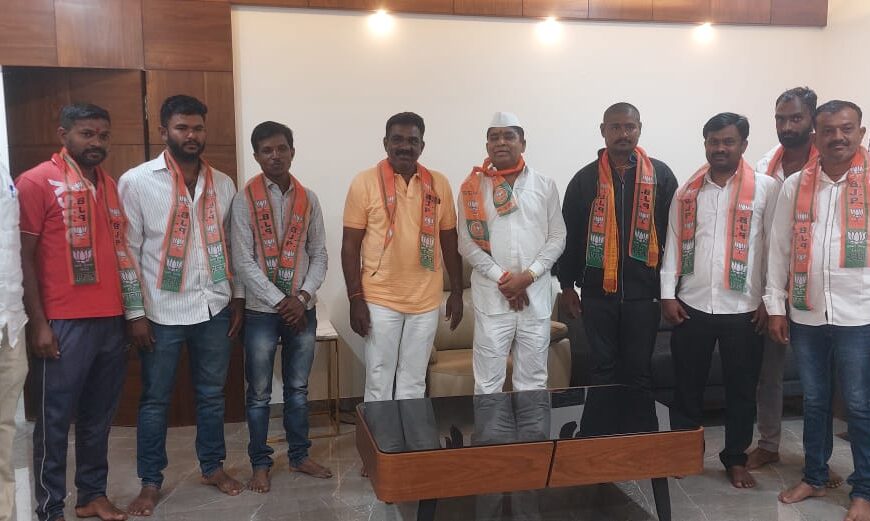 गोविंद मोकाटे समर्थकांचा भाजपमध्ये प्रवेश, शिवाजी कर्डिलेंना पाठिंबा