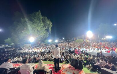 महिला सुरक्षितता व गुन्हेगारी विरोधात घेणार ठोस भूमिका – डॉ. सुजय विखे पाटील ; कोल्हार भगवतीपुर च्या विशेष ग्रामसभेत गावकऱ्यांना दिला आधार महिला सुरक्षितता व गुन्हेगारी विरोधात घेणार ठोस भूमिका – डॉ. सुजय विखे पाटील ; कोल्हार भगवतीपुर च्या विशेष ग्रामसभेत गावकऱ्यांना दिला आधार