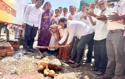 संगमनेर – घुलेवाडीत सव्वादोन कोटींच्या विकासकामांचा आमदार अमोल खताळ यांच्या हस्ते शुभारंभ