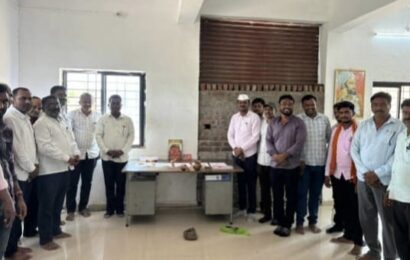 २०२५-२६ साठी गौरी शुगरचे नऊ लाख टन ऊस गाळपाचे उद्दिष्ट – रोहीदास यादव २०२५-२६ साठी गौरी शुगरचे नऊ लाख टन ऊस गाळपाचे उद्दिष्ट – रोहीदास यादव