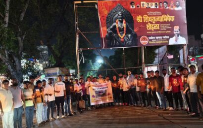 संगमनेर महायुती आणि आमदार अमोल खताळ युवा मंचने काढला कॅन्डल मार्च