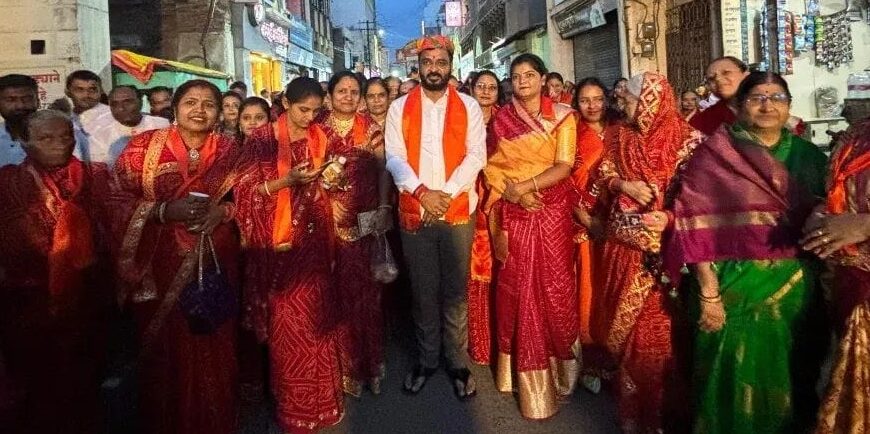 भगवान जगन्नाथ रथयात्रेनिमित्त आयोजित शोभा यात्रेत आमदार अमोल खताळ यांचा सहभाग