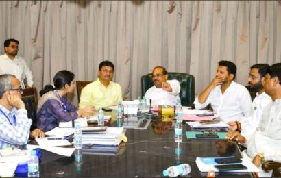 महिलांसाठी स्वतंत्र रुग्णालयाबाबत राज्यशासन सकारात्मक – सार्वजनिक आरोग्यमंत्री प्रकाश आबिटकर