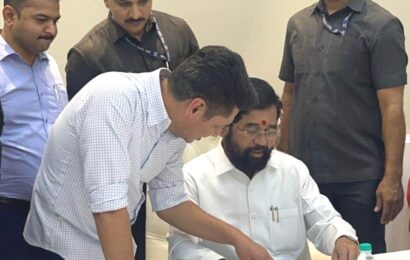 अभय योजनेच्या अंमलबजावणीत अडथळा ; आमदार सत्यजीत तांबे यांनी घेतली उपमुख्यमंत्री एकनाथ शिंदे यांची भेट !