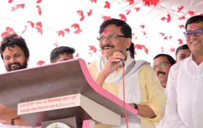 बाळासाहेब थोरात यांच्यासारखा मोहरा विधानसभेत नाही ही महाराष्ट्राची खंत – खासदार संजय राऊत