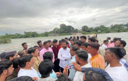 प्रवरा नदी पात्रात तरुण गेला वाहून दुसऱ्या दिवशी शोध लागेना, आ. अमोल खताळ यांच्या अधिकाऱ्यांना उपाययोजना करण्याच्या सक्त सूचना