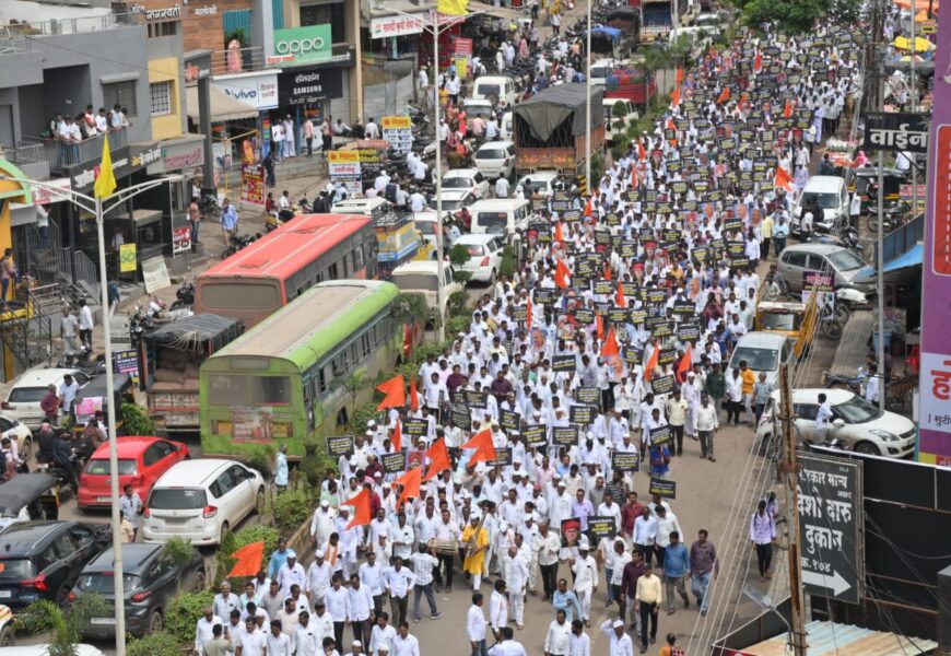 संगमनेरातील शांती मोर्चाने खोट्या हिंदुत्वाचा बुरखा टराटरा फाडला