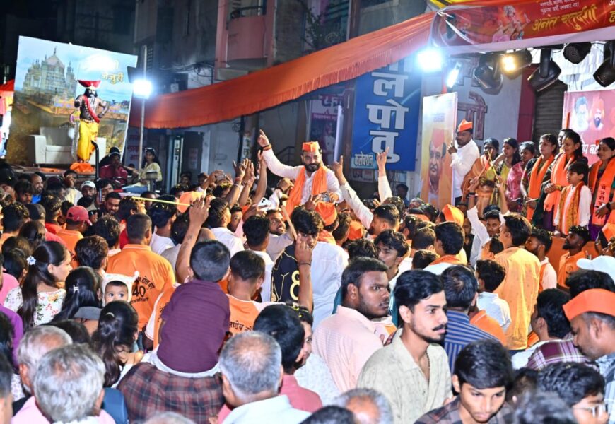 गणेश मंडळांचा व ढोल ताशा पथकांचा शिवसेना महायुतीकडून सन्मान गणेश मंडळांचा व ढोल ताशा पथकांचा शिवसेना महायुतीकडून सन्मान