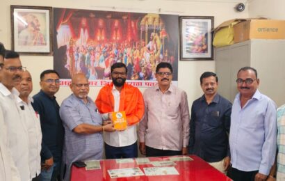 लोकशाहीचे भविष्य पत्रिकारीतेच्या हाती – राजाभाऊ देशमुख, व्हाईस ऑफ मीडियाचे नूतन जिल्हाध्यक्ष बाळासाहेब गडाख यांचा यथोचित सत्कार