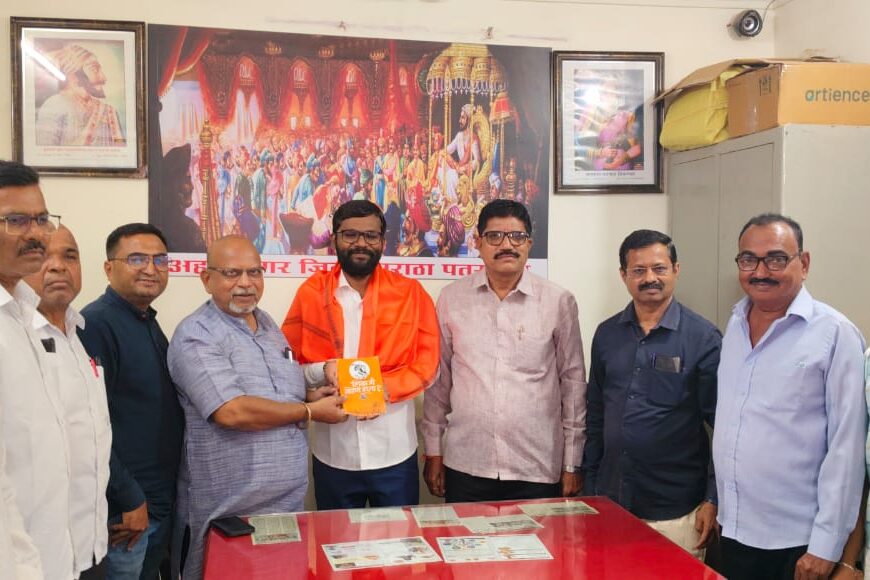 लोकशाहीचे भविष्य पत्रिकारीतेच्या हाती – राजाभाऊ देशमुख, व्हाईस ऑफ मीडियाचे नूतन जिल्हाध्यक्ष बाळासाहेब गडाख यांचा यथोचित सत्कार