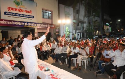 संगमनेरचे बिघडलेले वातावरण दुरुस्त करण्यासाठी सेवा समितीच्या पाठीशी उभे राहा – माजी मंत्री बाळासाहेब थोरात