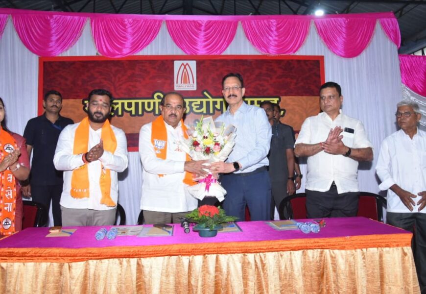 हिवाळी अधिवेशनात विशेष बैठक घेवून कामगार रुग्णालयाची समस्या सोडवणार – जलसंपदा मंत्री राधाकृष्ण विखे यांची ग्वाही