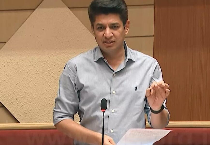 सत्यजीत तांबेंचा ‘हिसका’, उपनिबंधक जाधवांची उचलबांगडी; इंदिरा नगरमधील ७७२ नागरिकांच्या आरक्षणाचा प्रश्न मिटला !