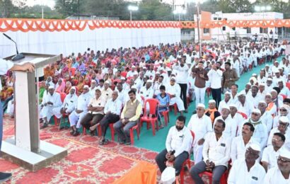 जनतेच्या विश्वासाला कधीही तडा जाऊ दिला नाही, कामातूनच राजकारणाची ओळख निर्माण केली ; माजी खासदार डॉ. सुजय विखे पाटील जनतेच्या विश्वासाला कधीही तडा जाऊ दिला नाही, कामातूनच राजकारणाची ओळख निर्माण केली ; माजी खासदार डॉ. सुजय विखे पाटील