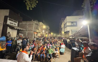 आरक्षणाचा प्रश्न सोडविण्यासाठी महायुतीच्या पाठीमागे भक्कम उभे रहा – आ. खताळ आरक्षणाचा प्रश्न सोडविण्यासाठी महायुतीच्या पाठीमागे भक्कम उभे रहा – आ. खताळ