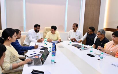 उपजिल्हा रुग्णालयाचे बांधकाम करणाऱ्या ठेकेदाराला ब्लॅकलिस्ट करा – आमदार खताळ