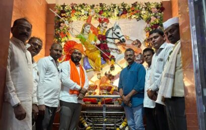 सावरगांव घुले येथील खंडोबा देवस्थान ‘क’ वर्गात समाविष्ट करण्यासाठी प्रयत्नशील – आमदार अमोल खताळ सावरगांव घुले येथील खंडोबा देवस्थान ‘क’ वर्गात समाविष्ट करण्यासाठी प्रयत्नशील – आमदार अमोल खताळ