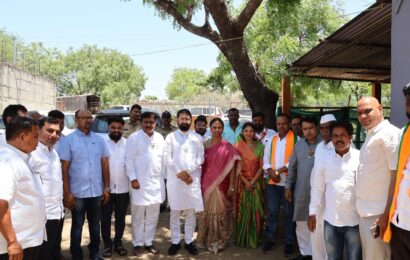 राहुरीत मुख्यमंत्री देवेंद्र फडणवीस यांची जाहीर सभा; अक्षय कर्डिले यांच्या प्रचाराला वेग