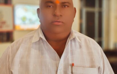 तब्बल दोन वर्षांच्या दिर्घ प्रतीक्षेनंतर खासदार जेऊर मध्ये अवतरले !