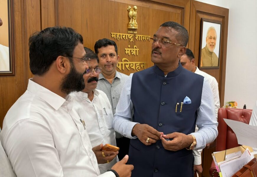 दुष्काळग्रस्त विद्यार्थ्यांचे एस.टी. पास शुल्क माफ करा ! आमदार अमोल खताळ यांची परिवहनमंत्री प्रताप सरनाईक यांच्याकडे मागणी